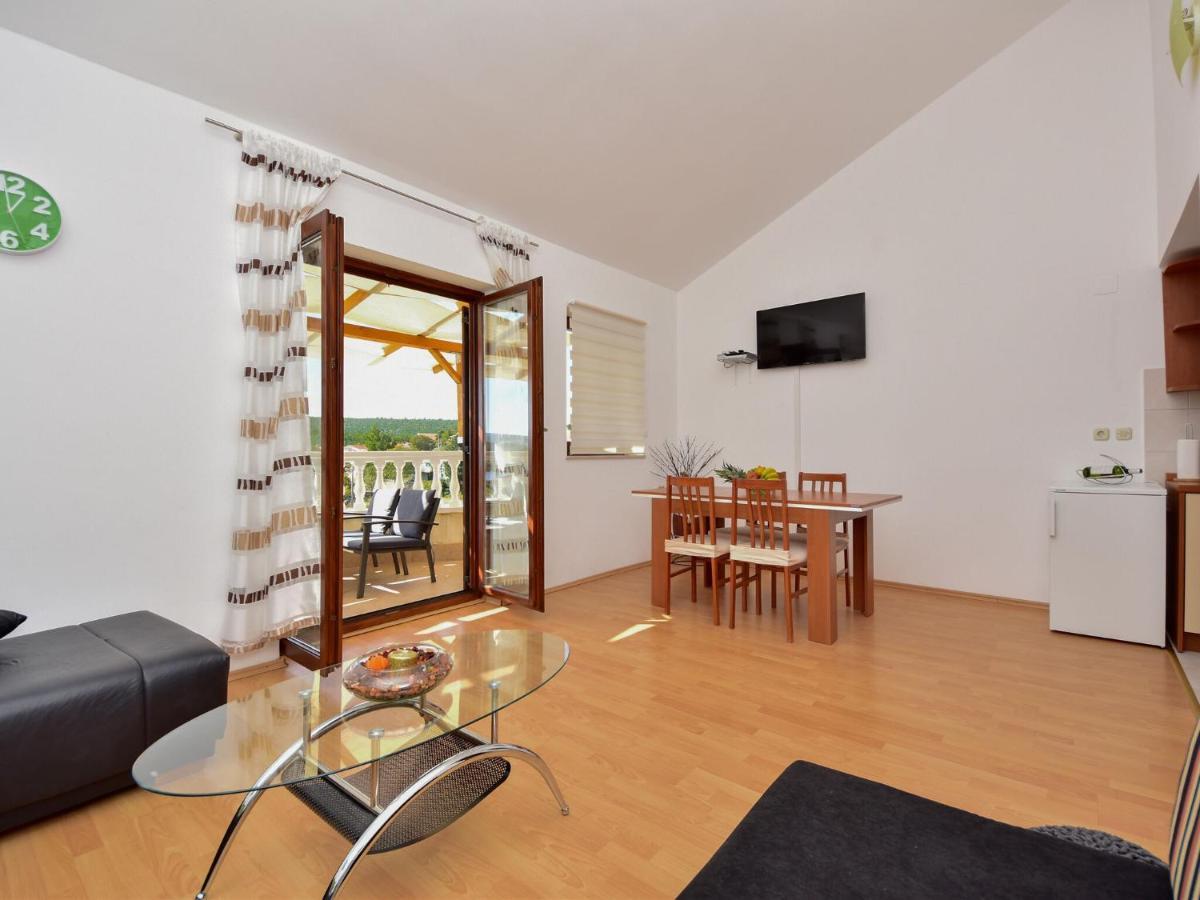 Cozy Holiday Home In Krusevo With Garden Esterno foto