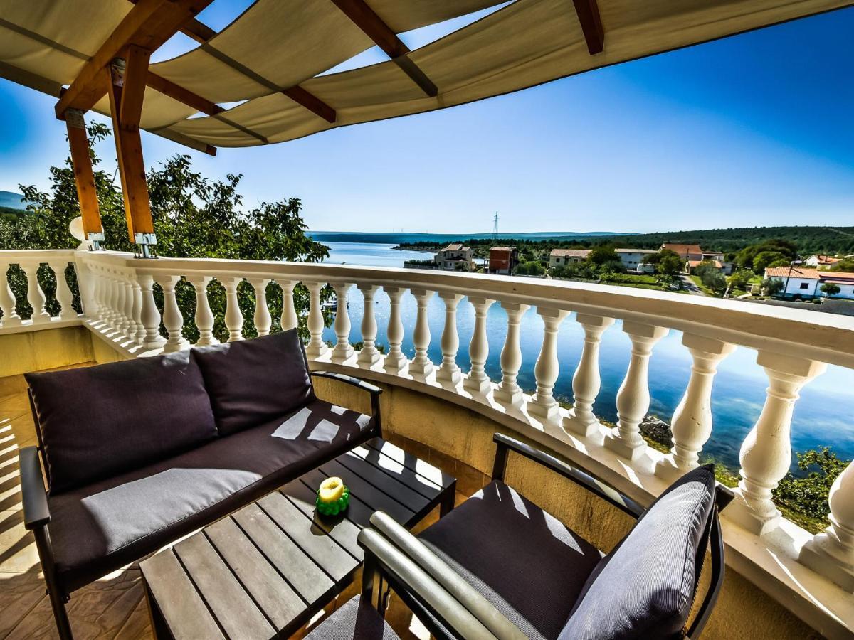 Cozy Holiday Home In Krusevo With Garden Esterno foto