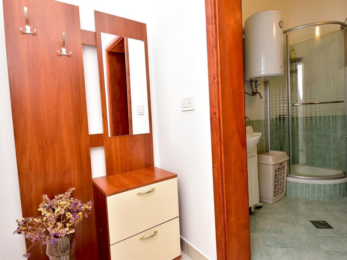 Cozy Holiday Home In Krusevo With Garden Esterno foto